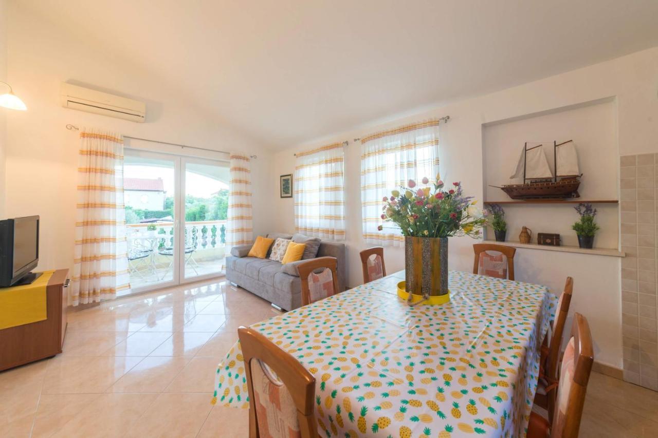 Apartmani Lenka Уґлян Екстер'єр фото
