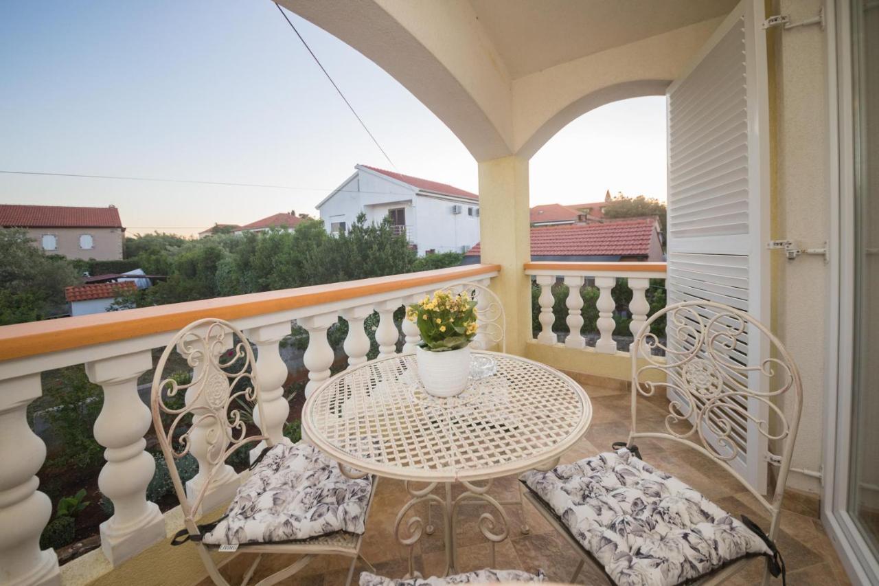 Apartmani Lenka Уґлян Екстер'єр фото